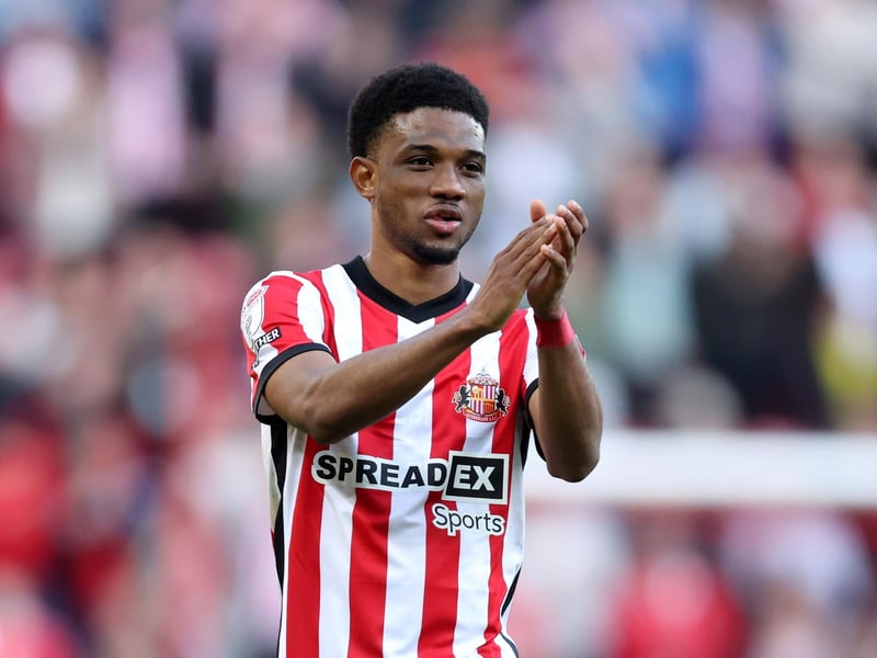 The Manchester United man ha picked up a slight injury during the Red Devils pre-season but it remains to be seen whether or not he will remain at Old Trafford this summer. Sunderland will be one of the interested parties with communication lines between the two clubs open. Amad, however, will have serious interest from other clubs.