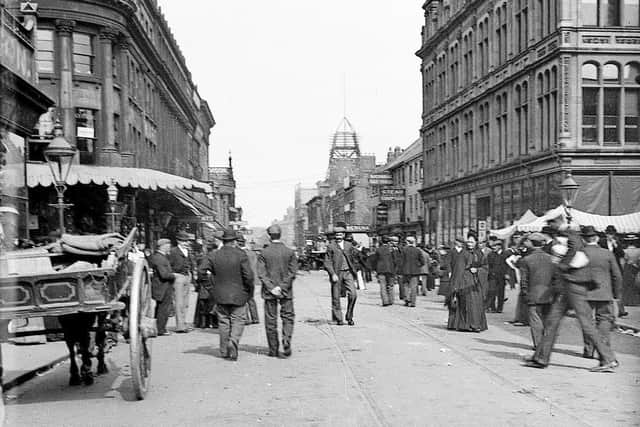 Mackie's Corner in 1898 with re-built Havelock House on right. Photo: Sunderland Antiquarian Society.