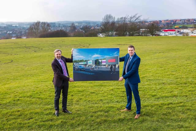 A major supermarket operator is opening on the planned retail park development by Hellens Group on the old Houghton Colliery Site. (L/R) Cllr Kevin Johnston and Gavin Cordwell-Smith (Chief Exectove of Hellens Group)