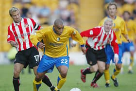 What happened to the last Sunderland team to play Mansfield Town?