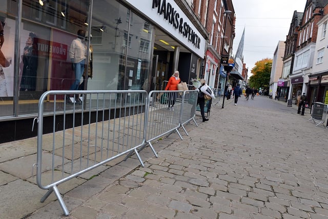 A lack of passing trade remains a problem for many Chesterfield town centre shops.