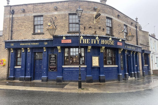 The Ivy House on Worcester Terrace has a 4.5 rating from 681 Google reviews.