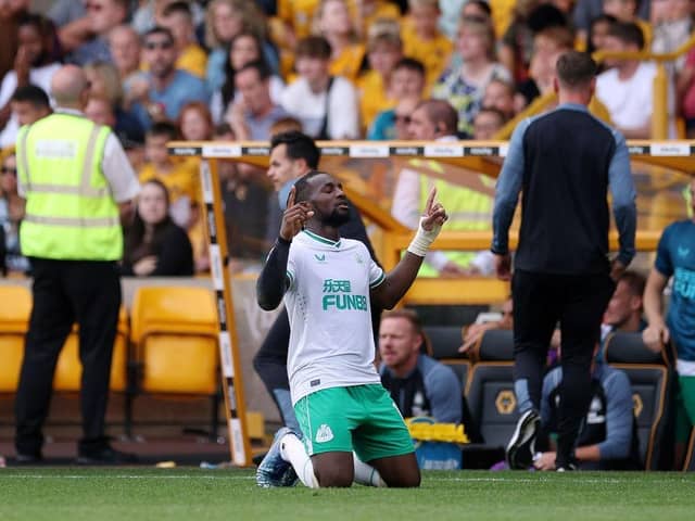 Allan Saint-Maximin of Newcastle United celebrates after scoring their team's first goal  during the Premier League match between Wolverhampton Wanderers and Newcastle United at Molineux on August 28, 2022 in Wolverhampton, England. (Photo by Eddie Keogh/Getty Images)