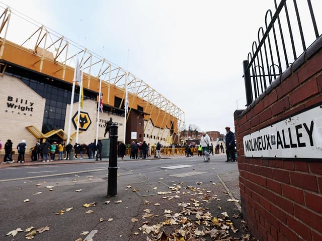 Premier League | Average attendance: 30,692