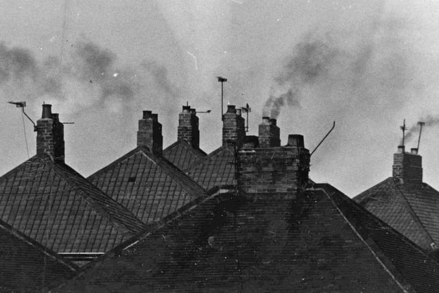 There was a knack to getting a coal fire going back in the day. Do you still have one? Here are some homes with coal fires in Horden in 1991.