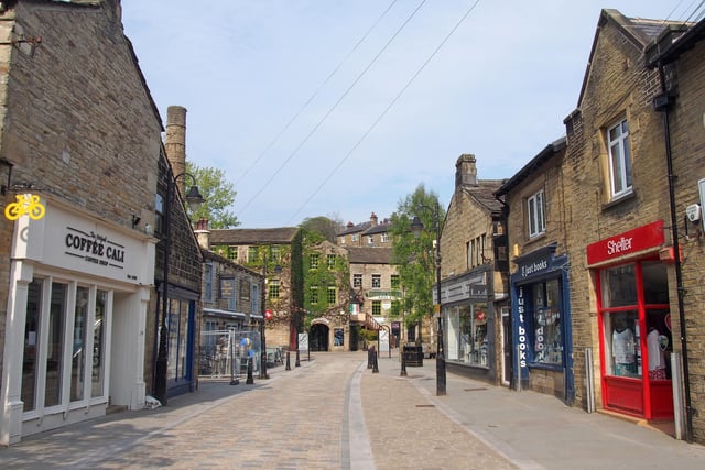 Hebden Bridge has seen rates of positive Covid cases fall by -44.5 per cent, from 97.4 per 100,000 cases to 54.1.