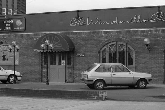 A look outside the Windmills pub in 1988.