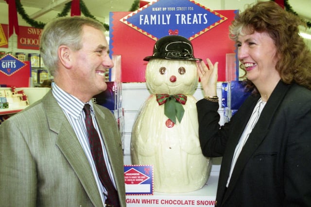 A Woolworths chocolate snowman was the prize in a Chipper competition in 1992