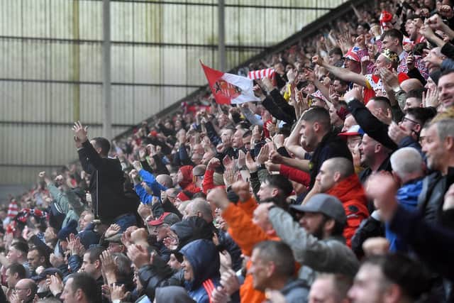Sunderland fans celebrate at Deepdale