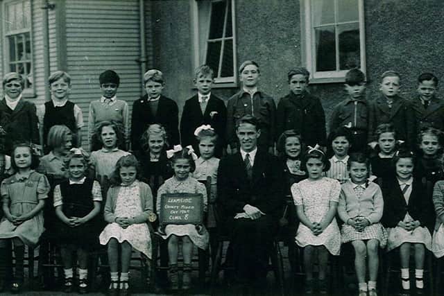 The pupils in 1949.