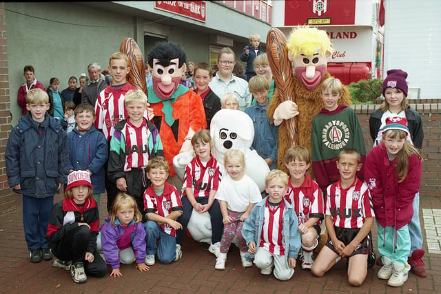 More fun with Fred, Barney and Chipper at Roker Park in 1994. There were fun and games galore before Sunderland AFC's Reserves faced Blackburn Reserves. Were you there?