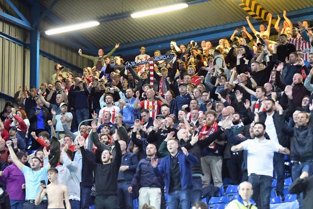 Sunderland fans celebrate as Cats reach Wembley final after beating Sheffield Wednesday over two legs. Picture by FRANK REID.