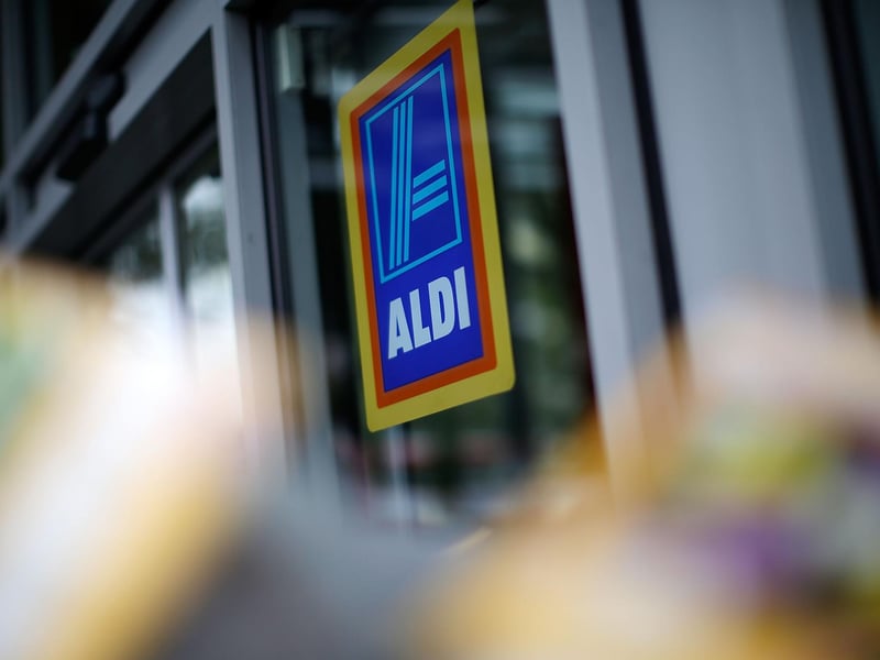 New Milton is a town where Aldi wants to open up a store. It currently does not have one.