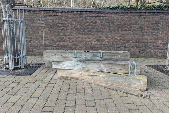 Next to Passing Through is Sea to Seats. Karl Fisher made two seats out of reclaimed materials from our shipbuilding past. The work was completed in 1997. There is a
plaque on the old retaining wall showing that Sunderland Canoe Club was based here from 1961 until 1994.