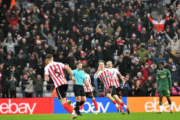 Two Sunderland stars have been named among the 50 best players in the EFL.
