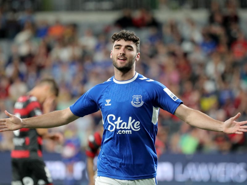 Sunderland remain interested in Tom Cannon with the striker's future at Everton dependant on whether or not the Premier League club can bring more strikers in during the transfer window. Preston are current favourites with the Toffees said to be keen to receive a fee of around £8million for Cannon.