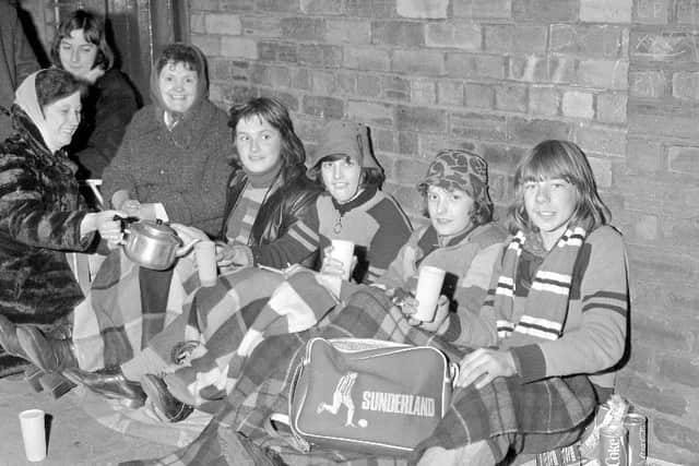 Mary Dobbing (left), provides a welcome cup of tea to four young supporters on their two night vigil for cup final tickets at Roker Park. They were (left to right) Neil Ruffell, Stephen Dobbing, Jeffrey Ruffell and Brian Newby.