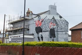 Frank Styles SAFC footballer Bobby Gurney mural on the Golden Fleece pub