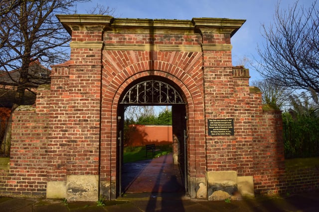 Not as well-known as its sister park, Backhouse Park, Barley Mow still has plenty of historic features worth exploring including its impressive entrance gate.