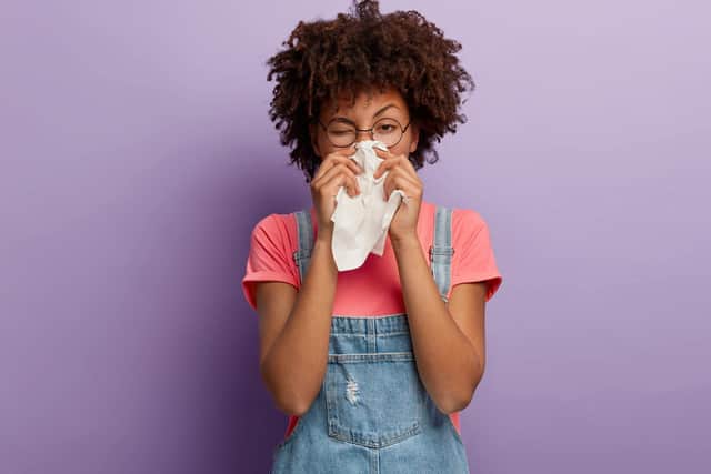 Dust can trigger asthma attacks, wheezing, hives, and potentially cardiovascular health problems (photo: Adobe)