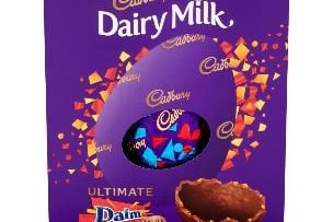 Daim fans will be pleased to know that Cadbury has released a new egg with none other than crunchy Daim almond caramel pieces embedded in its (extra large) shell. There’s also a Cadbury Daim sharing bar included in the box. (Price: £12, Tesco)