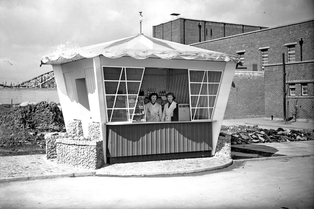 Ready to serve at the kiosk in 1954. Photo: Bill Hawkins.