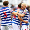 READING, ENGLAND - SEPTEMBER 04: Tom Holmes, Nesta Guinness-Walker and Sam Hutchinson of Reading celebrate their victory after the Sky Bet Championship match between Reading and Stoke City at Select Car Leasing Stadium on September 04, 2022 in Reading, England. (Photo by Clive Rose/Getty Images)