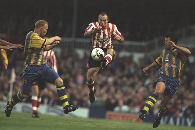 Kevin Ball playing for Sunderland in 1997