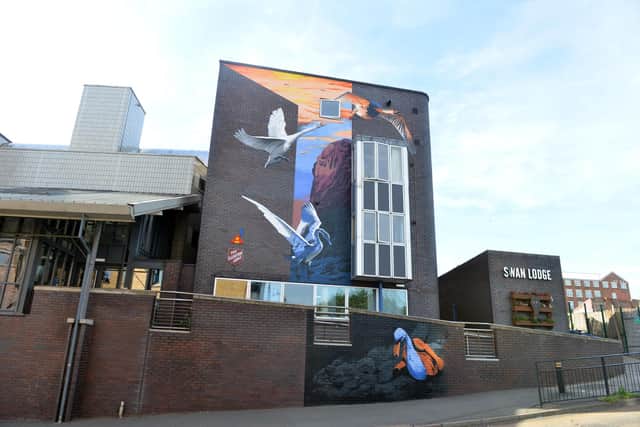 Frank Styles new mural on The Salvation Army Swan Lodge.