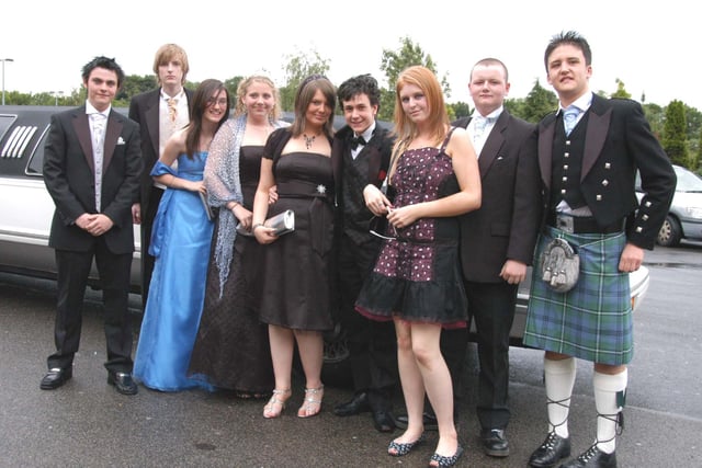 All dressed up and travelling in luxury for the 2007 Sandhill View prom at Ramside Hall. And doesn't everyone look the part!