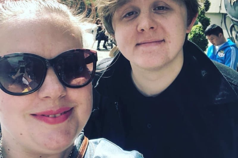 Kirsty Hill met Scottish funny man and singer-songwriter, Lewis Capaldi, who was also nominated for a Critics' Choice Award in 2019.