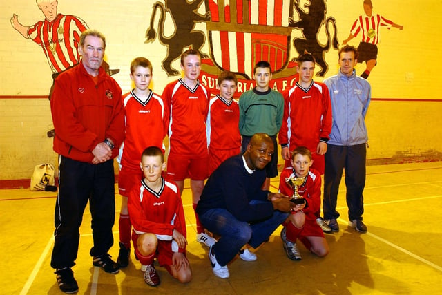 SAFC legend Gary Bennett presented the trophy to Grindon Youth Team after they won a tournament at the Young Peoples Centre in Grindon Lane in 2004.
