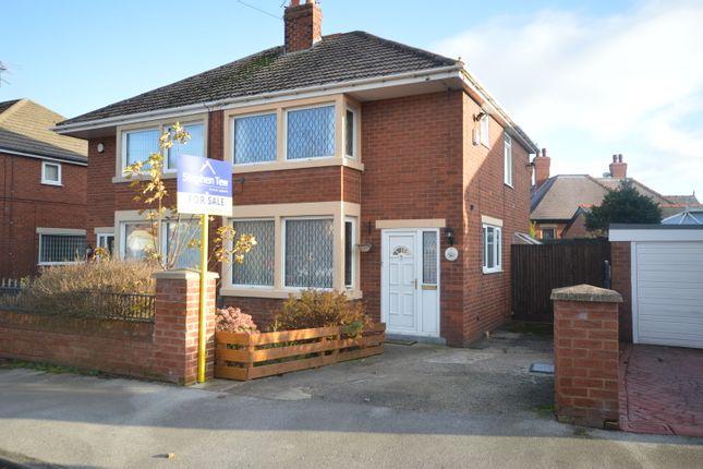 This two-bedroom, semi-detached home is available for £600 per calendar month, with Stephen Tew Estate Agents.