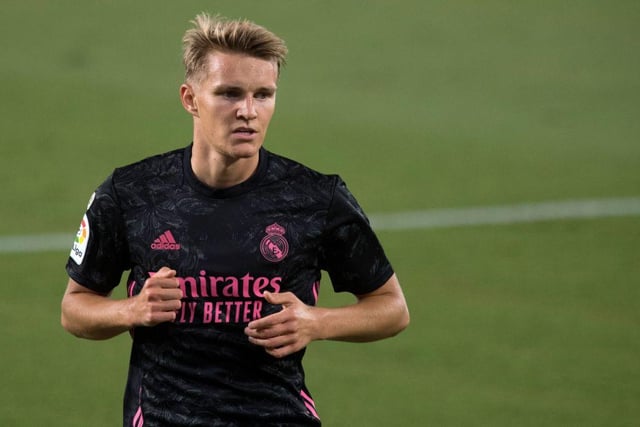 Arsenal have made an approach to sign Real Madrid attacking midfielder Martin Odegaard, though face strong competition from at least one other Premier League club and Real Sociedad, where he impressed on loan last season. (Sky Sports)