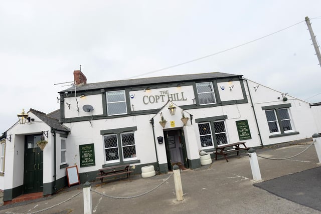 Said to be haunted by the tormented spirit of a former landlord who hanged himself from a beam in the bar. Customers have reportedly claimed to have seen an apparition of his dangling body.