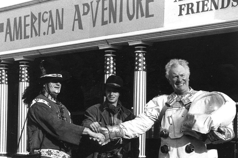 February 1989, The American Adventure theme park