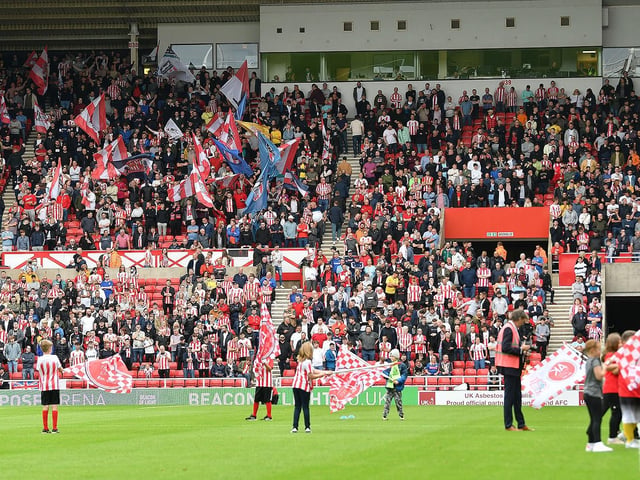 League One (promoted to the Championship) | Average attendance: 31,426
