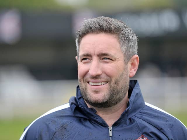 Sunderland head coach Lee Johnson