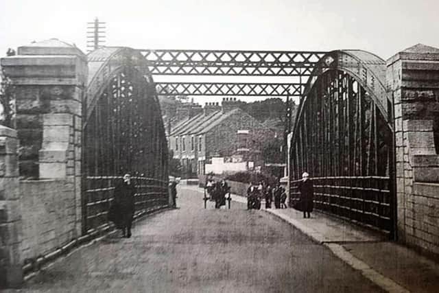 The view from the south end of Fatfield Bridge in 1915.