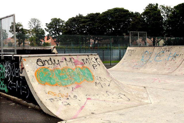 A Pennywell reminder from 18 years ago as we look at the skateboard park at the King George V playing fields.