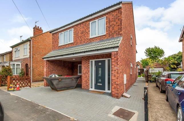 This new build home benefits from an open plan design, with a master bedroom, two further bedrooms and a family bathroom. First listed in September 2020, the price of this property has been reduced three times. Most recently, it was reduced by £25,000 in mid December 2020. Currently available for offers over £325,000.