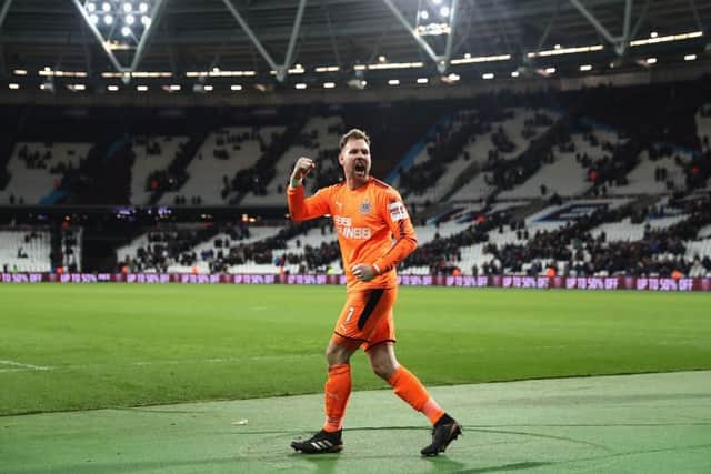 Rob Elliot celebrating Newcastle United's win over West Ham in December 2017  (Photo by Julian Finney/Getty Images)