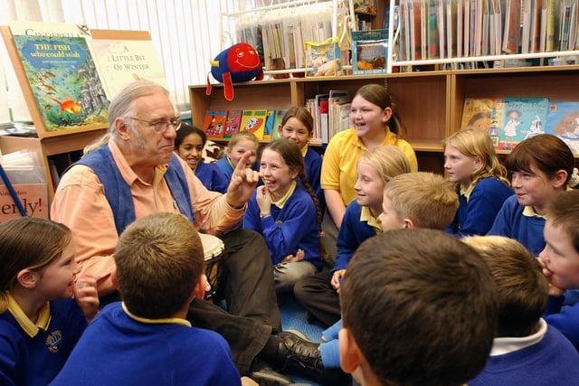 Story teller Chris Bostock entertained pupils when he visited the school's new library in 2004.