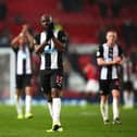 MANCHESTER, ENGLAND - DECEMBER 26: Jetro Willems of Newcastle United applauds fans after the Premier League match between Manchester United and Newcastle United at Old Trafford on December 26, 2019 in Manchester, United Kingdom. (Photo by Clive Brunskill/Getty Images)