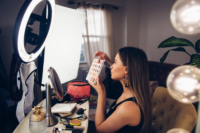 Whether it's make-up tutorials, gaming, or funny sketches, YouTubers can create viral content from the safety of their own home. Some can make thousands out of this career, but many struggle to get enough from advertising revenue to make this their full time job.