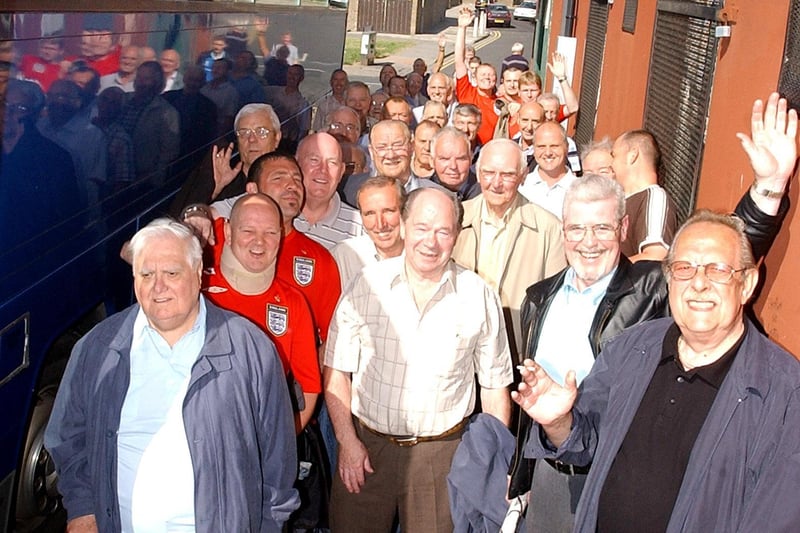 Members of the Rovers Quoits Club give a wave as they get ready to head to Thirsk for their outing in 2006.