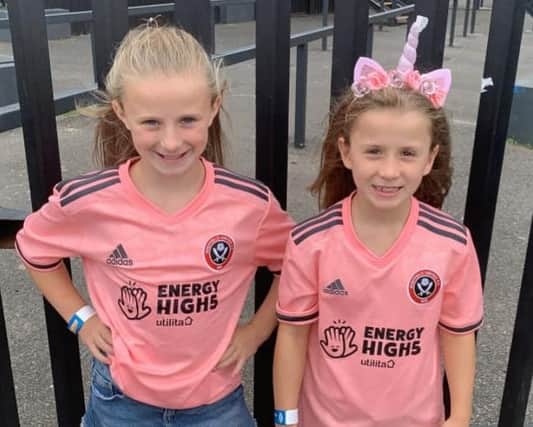 14 photos of Sheffield United Kids in Kits