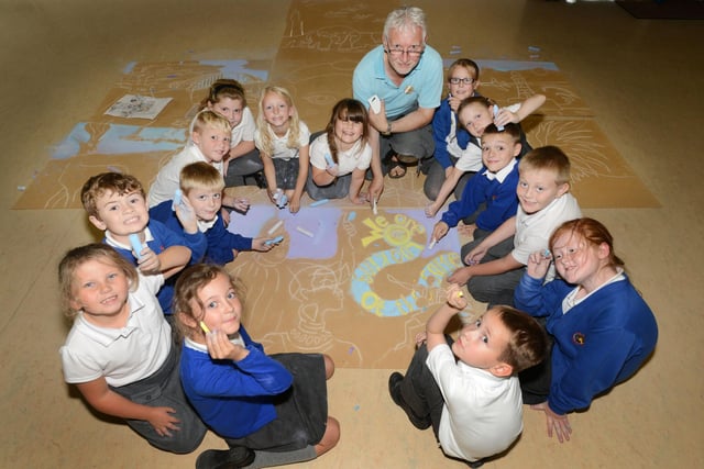 Artist Ian Potts helped pupils to create a giant chalk picture to celebrate the Lion King coming to Sunderland 9 years ago.
