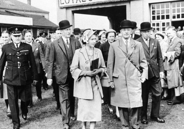 The Queen visited Doncaster Races in 1952. She was visiting her horse named Gay Time.