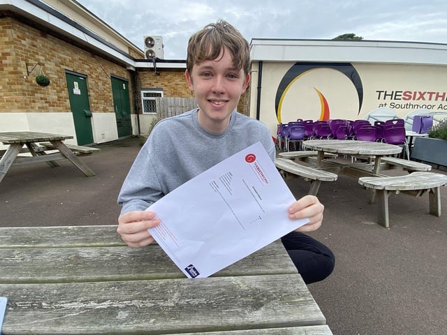 Southmoor Academy student Chris Watson, 18, is off to the University of Oxford after achieving two A* and two A grades in his A-Level exams.
Picture by FRANK REID